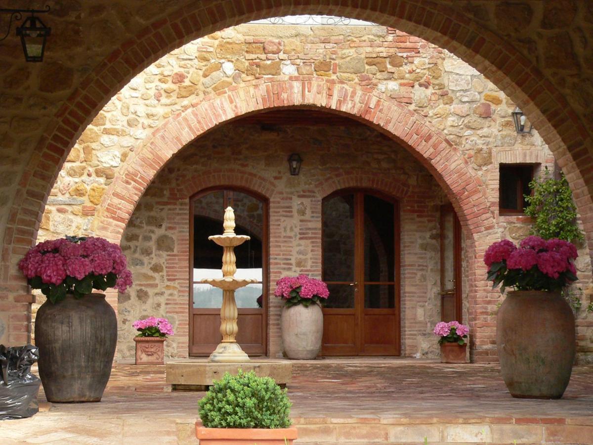 Locanda Vesuna Countryhouse Trequanda Buitenkant foto