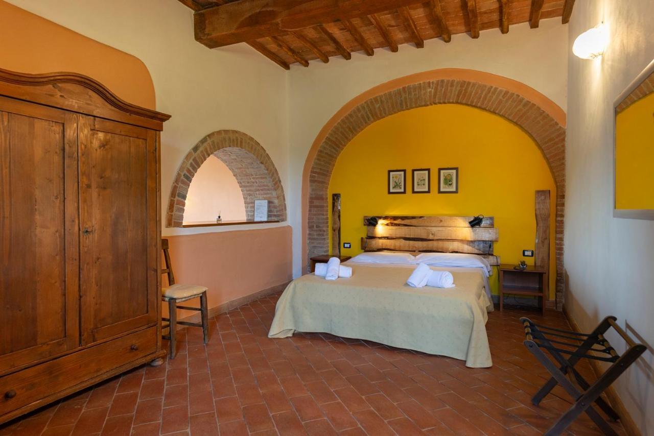 Locanda Vesuna Countryhouse Trequanda Buitenkant foto