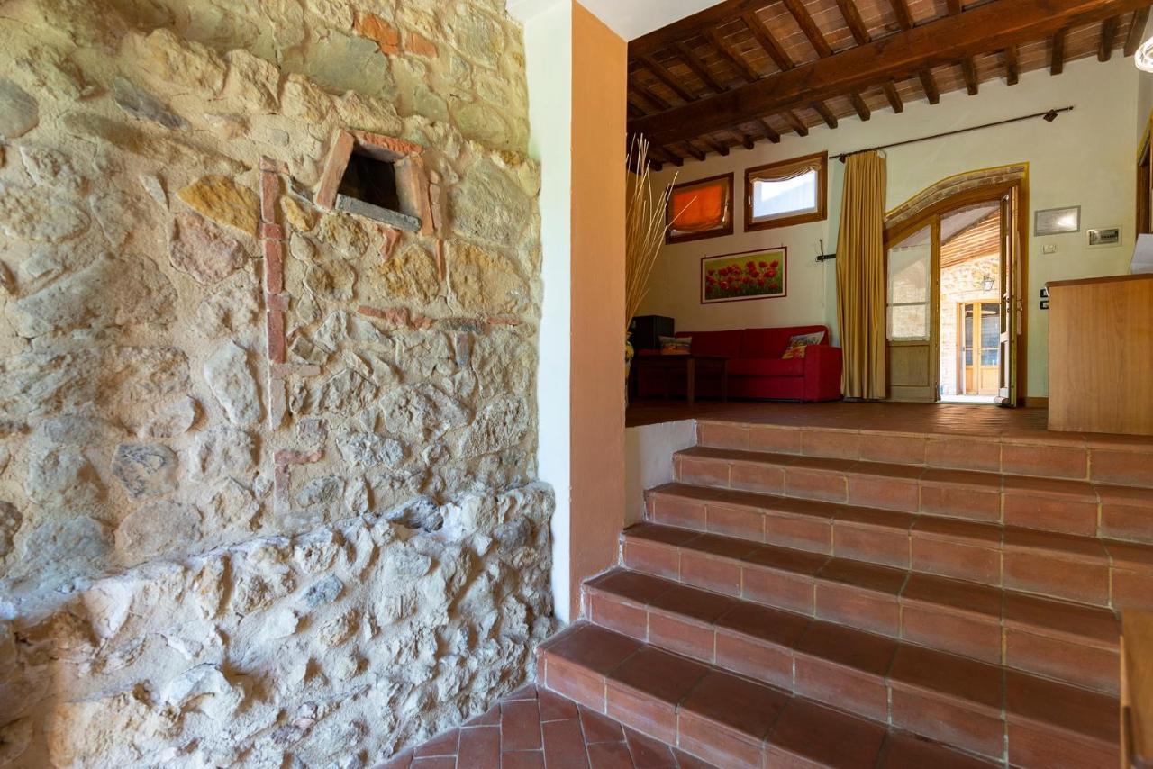 Locanda Vesuna Countryhouse Trequanda Buitenkant foto