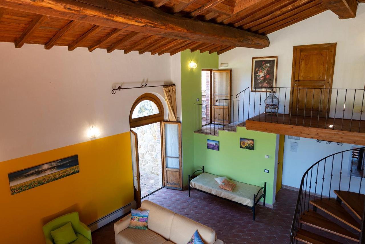 Locanda Vesuna Countryhouse Trequanda Buitenkant foto