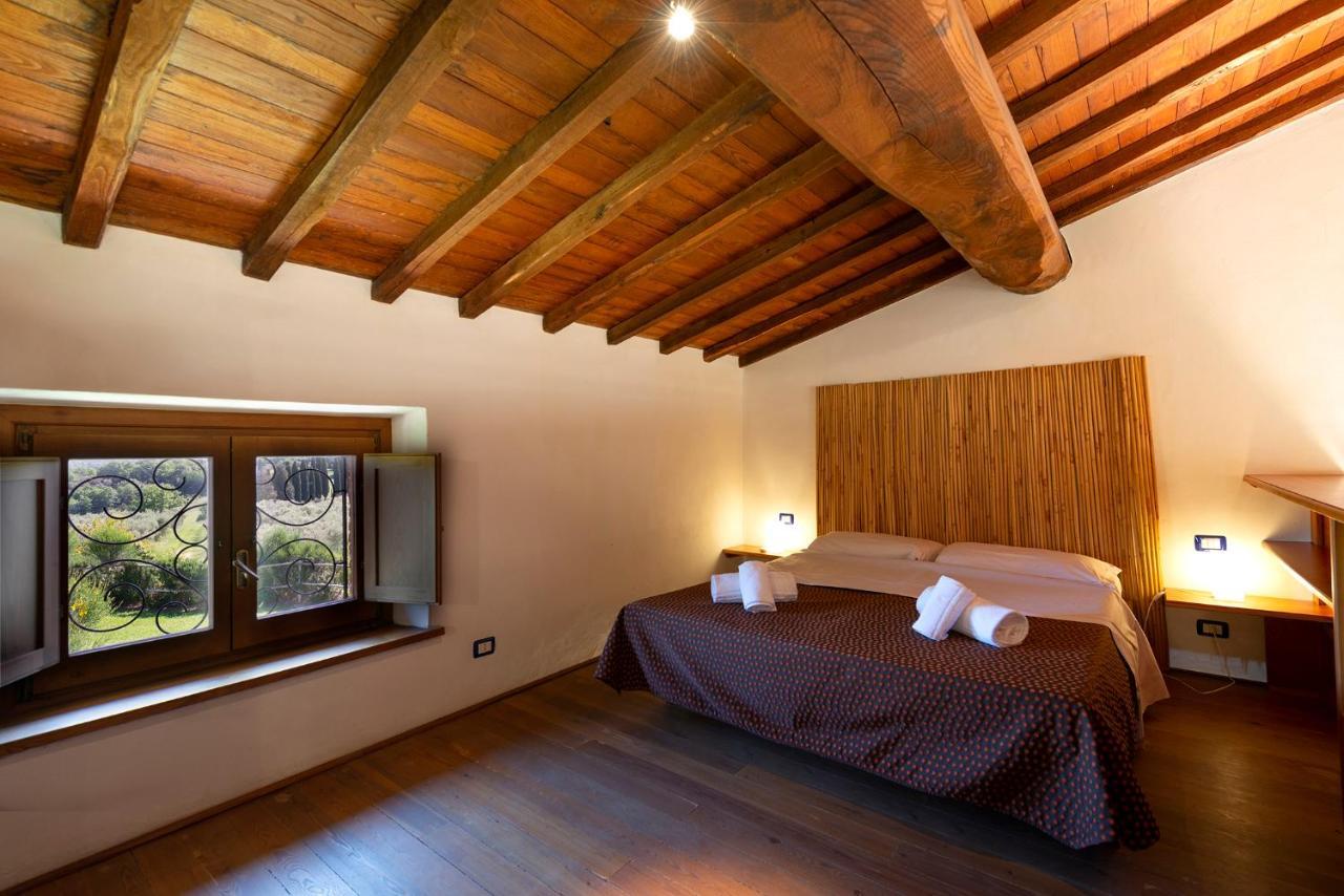 Locanda Vesuna Countryhouse Trequanda Buitenkant foto