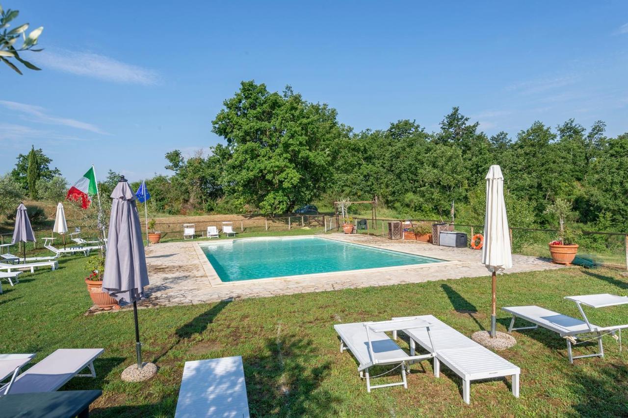 Locanda Vesuna Countryhouse Trequanda Buitenkant foto