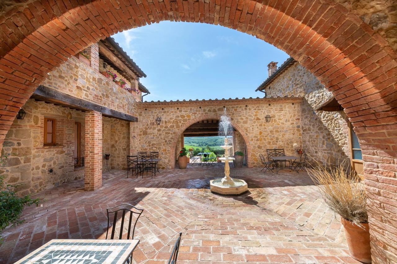 Locanda Vesuna Countryhouse Trequanda Buitenkant foto